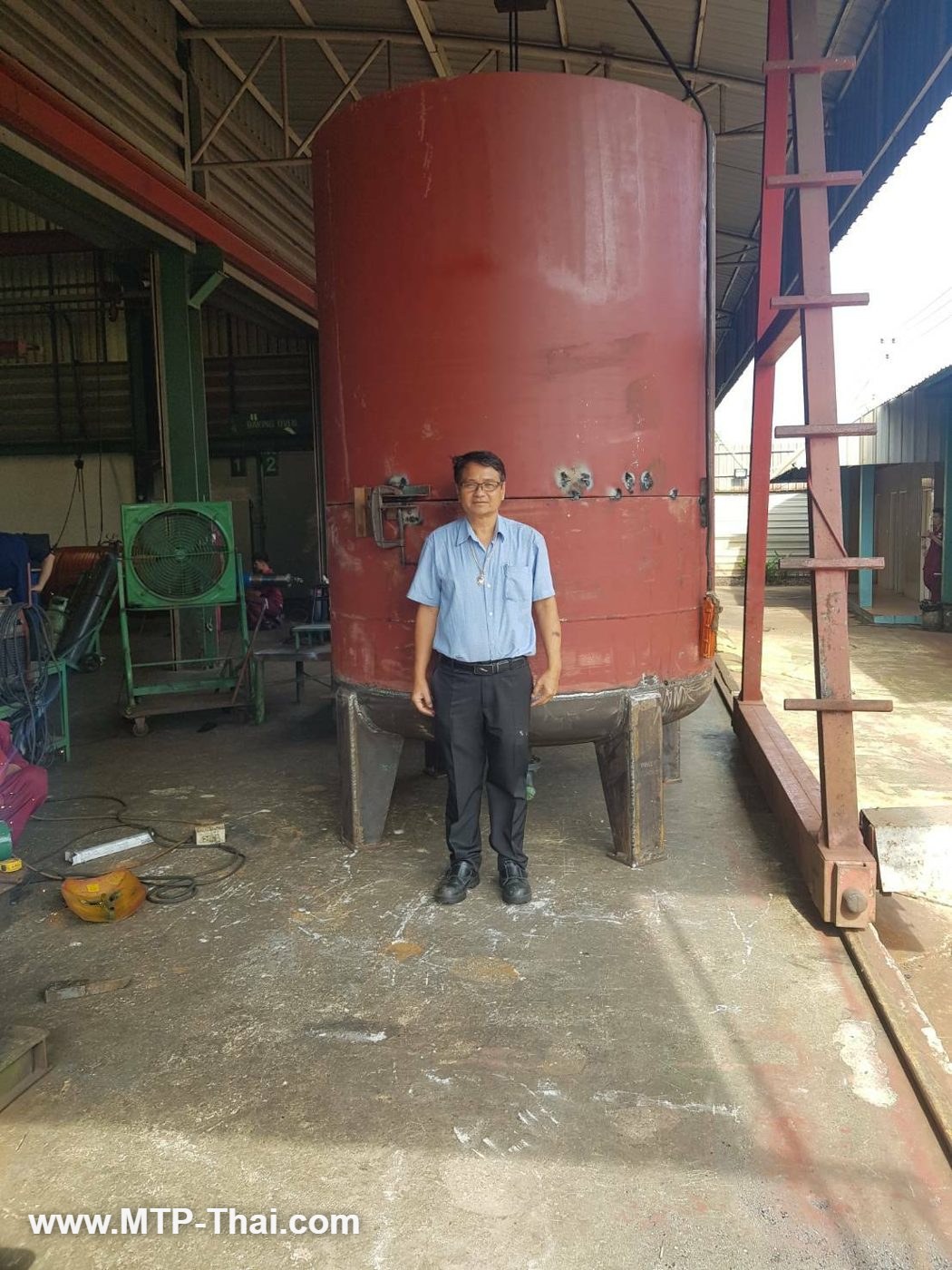 ตัวถัง VPI ผลิตเสร็จ
